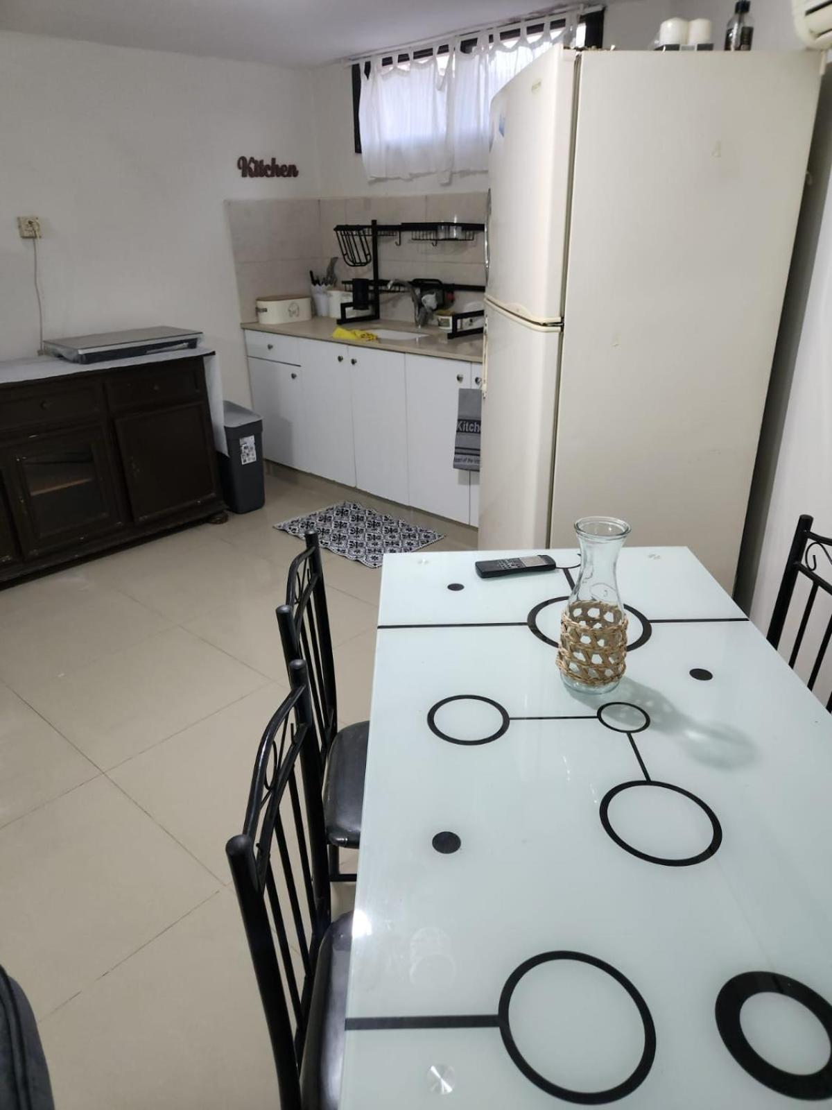 Vila Lidar Eilat Luaran gambar
